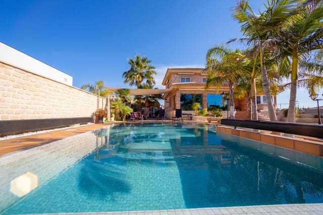 4 soverom Villa til salgs i San Vicente / Sant Vicent del Raspeig med svømmebasseng garasje - € 939 000 (Ref: 9651344)