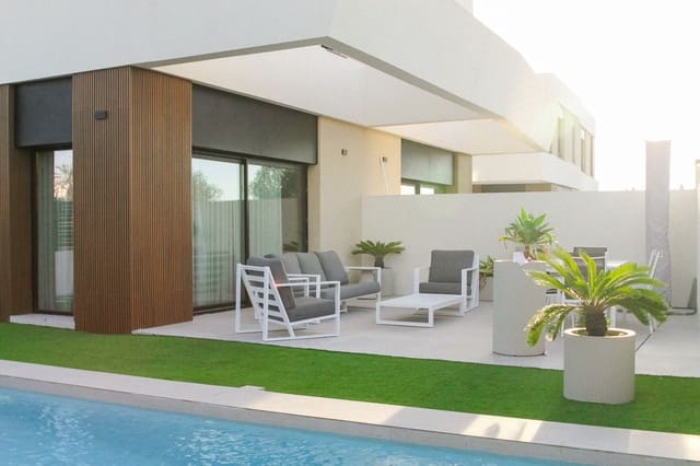 4 slaapkamer Villa te koop in Alicante stad met zwembad garage - € 729.000 (Ref: 9651345)