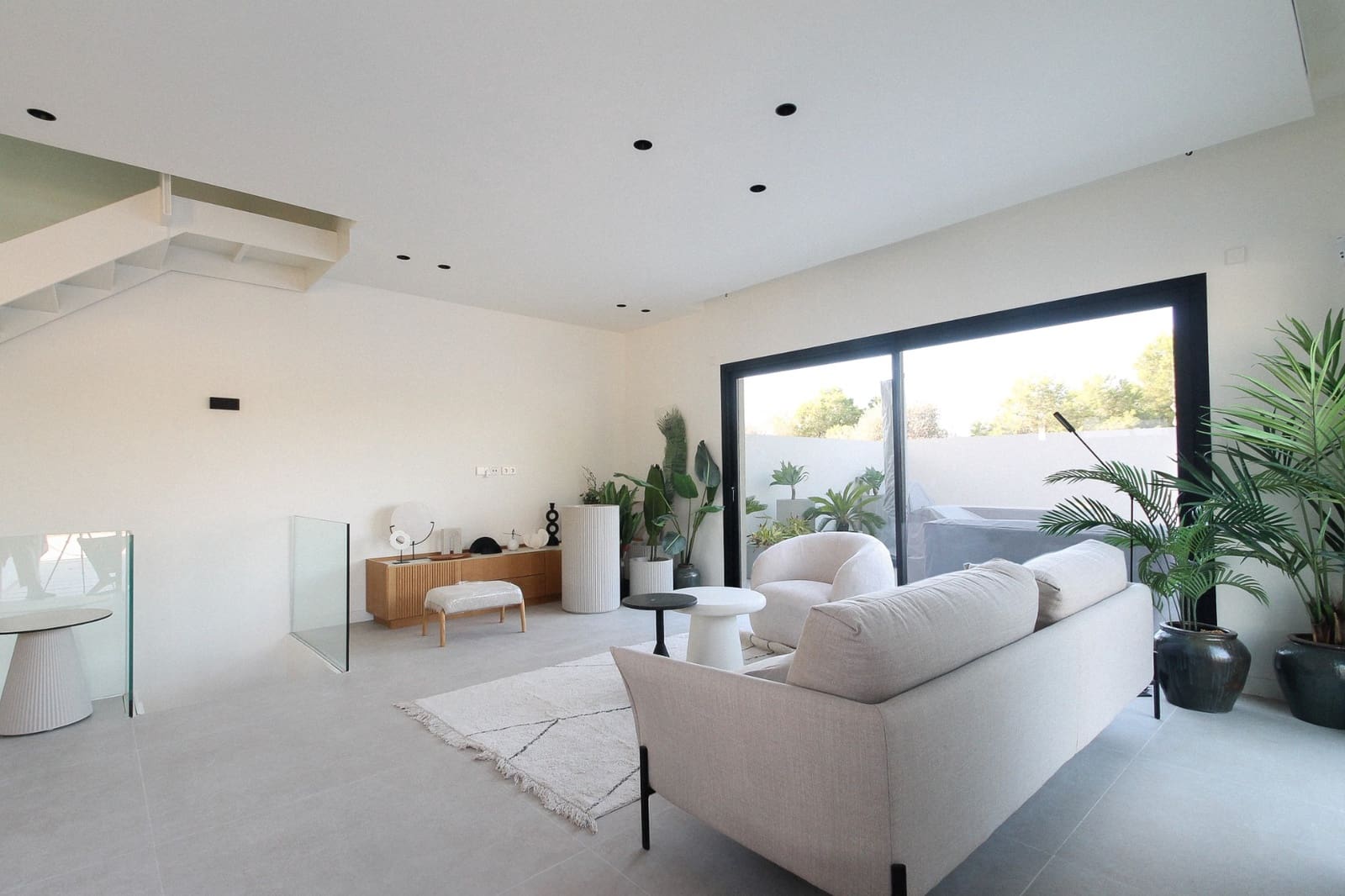 4 slaapkamer Villa te koop in Alicante stad met zwembad garage - € 729.000 (Ref: 9651345)