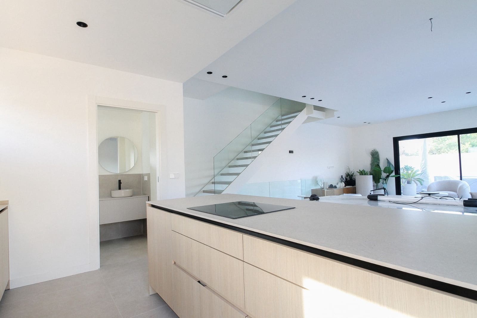 4 slaapkamer Villa te koop in Alicante stad met zwembad garage - € 729.000 (Ref: 9651345)