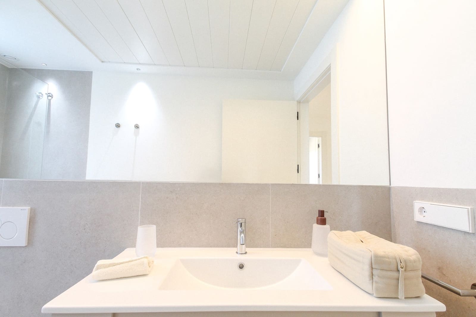 4 slaapkamer Villa te koop in Alicante stad met zwembad garage - € 729.000 (Ref: 9651345)