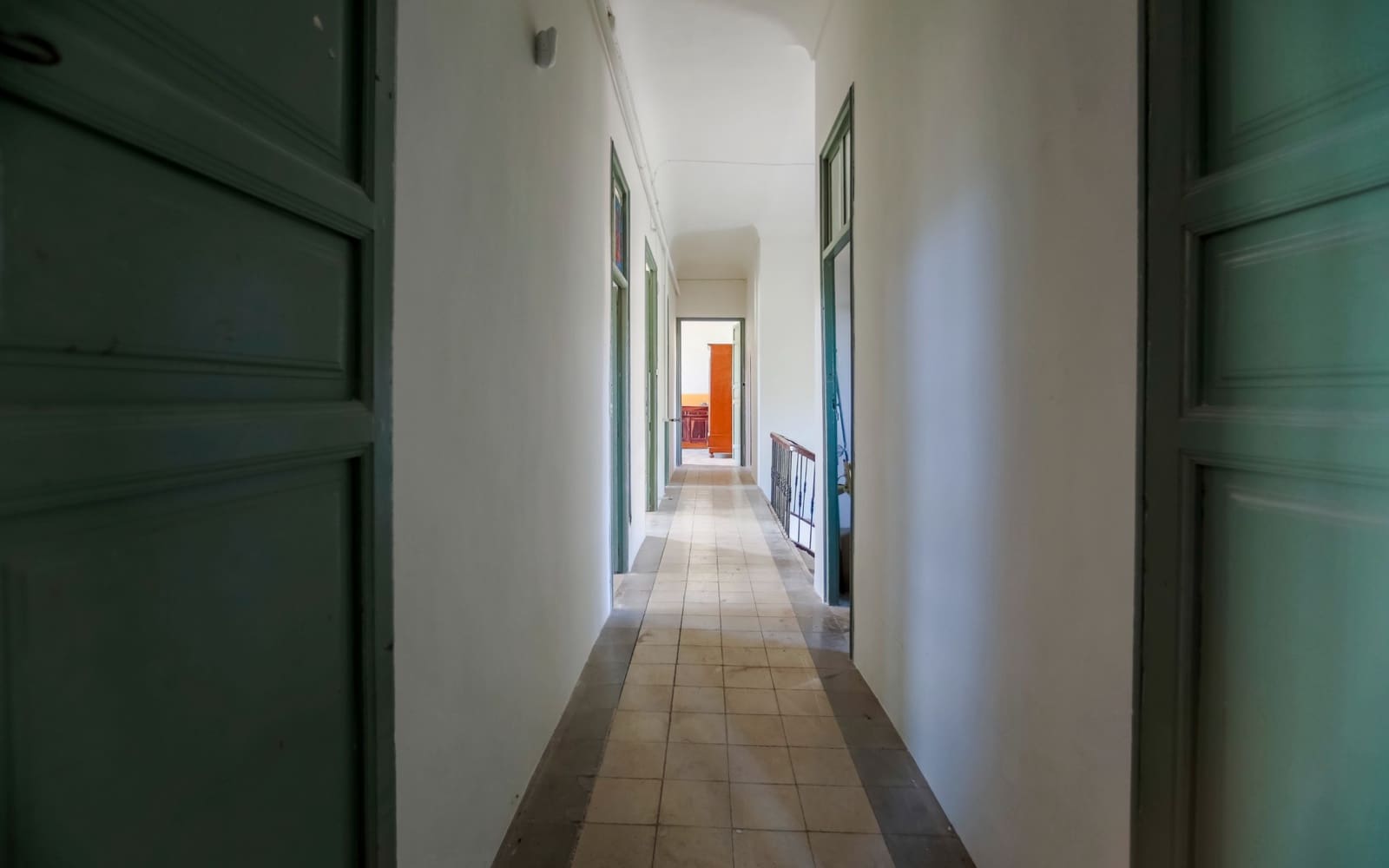 7 bedroom Villa for sale in Alicante / Alacant city with garage - € 1,175,000 (Ref: 9651346)