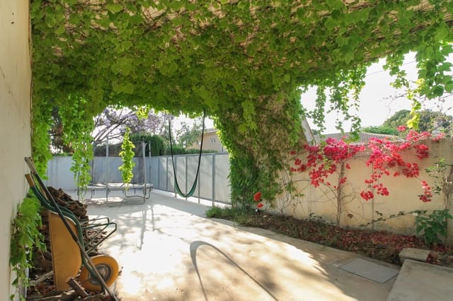 3 soverom Villa til salgs i San Vicente / Sant Vicent del Raspeig med svømmebasseng garasje - € 1 250 000 (Ref: 9651348)