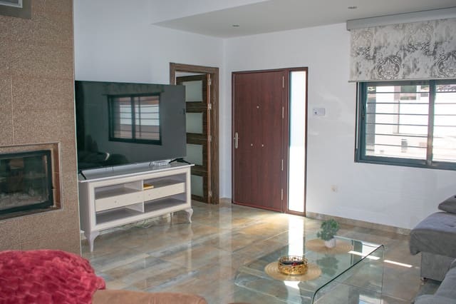 4 bedroom Villa for sale in Torre de la Horadada, Pilar de la Horadada with pool garage - € 595,000 (Ref: 9651349)