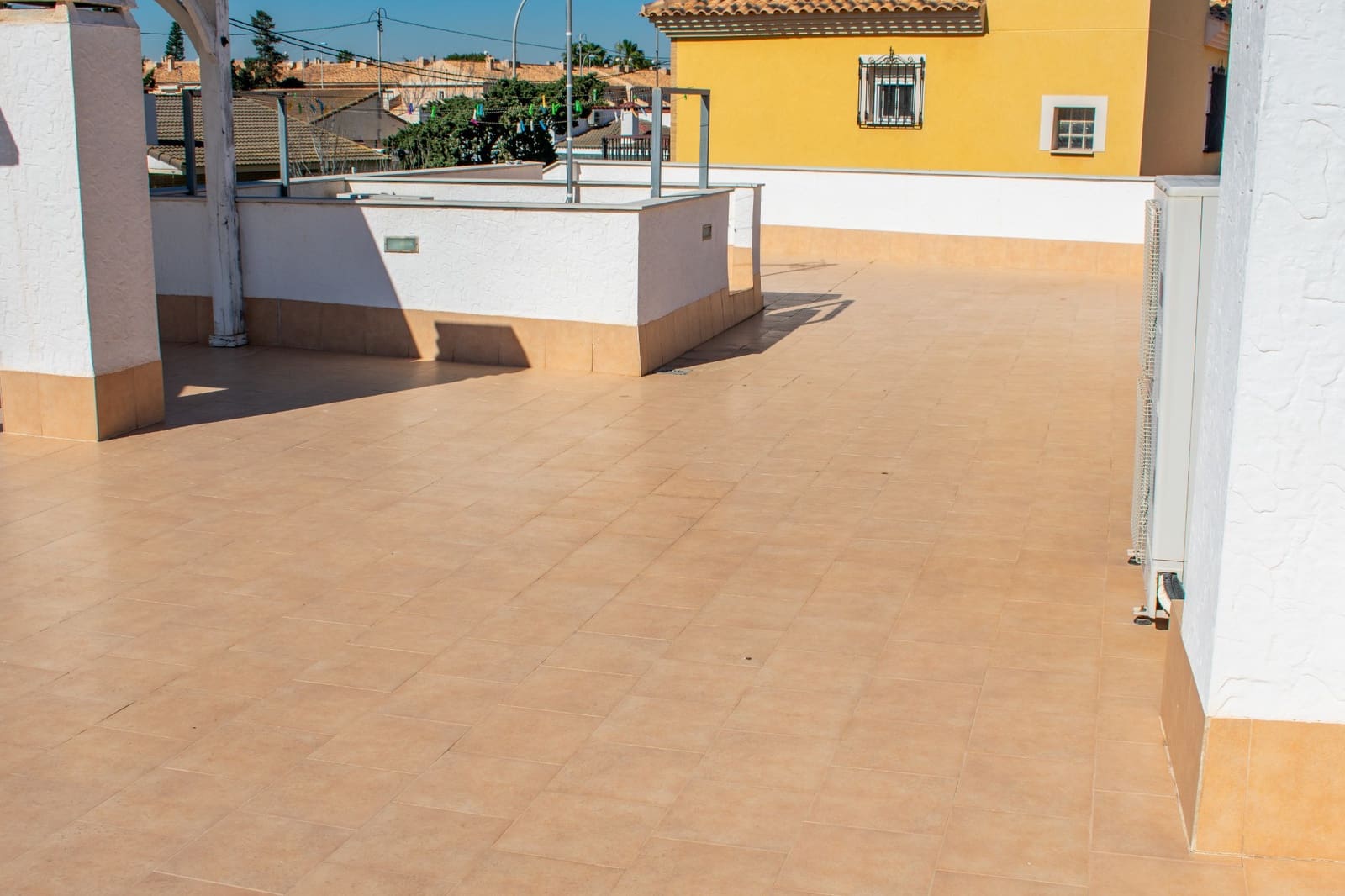 4 bedroom Villa for sale in Torre de la Horadada with pool garage - € 595,000 (Ref: 9651349)