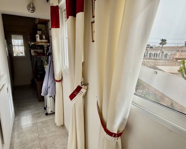 3 soveværelse Villa til salg i Ciudad Quesada, Rojales med swimmingpool garage - € 399.000 (Ref: 9651351)