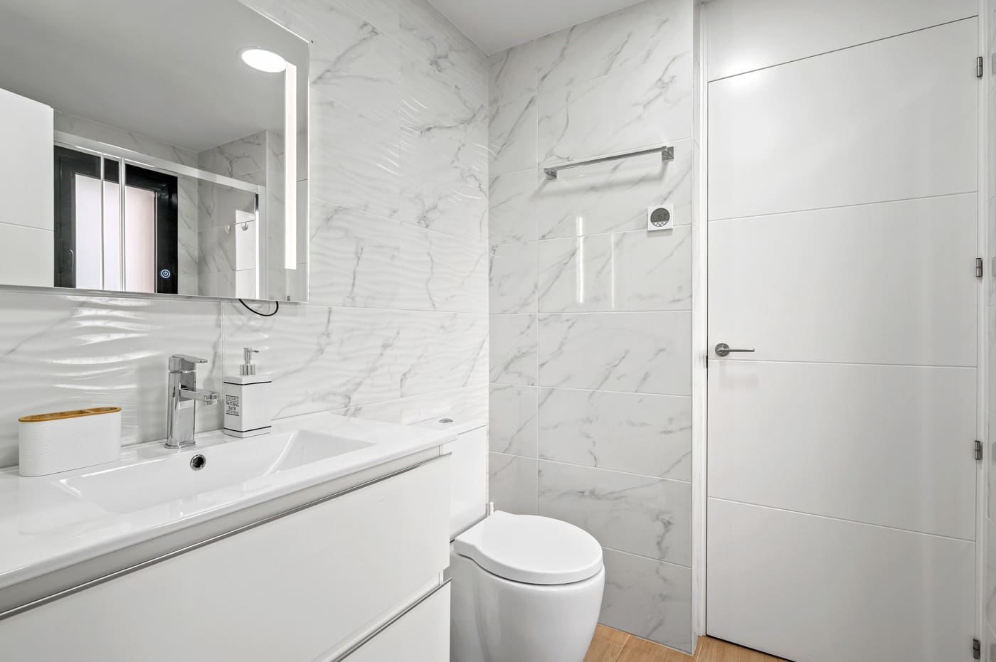 2 chambre Appartement à vendre à Villamartin avec piscine garage - 244 500 € (Ref: 9651359)