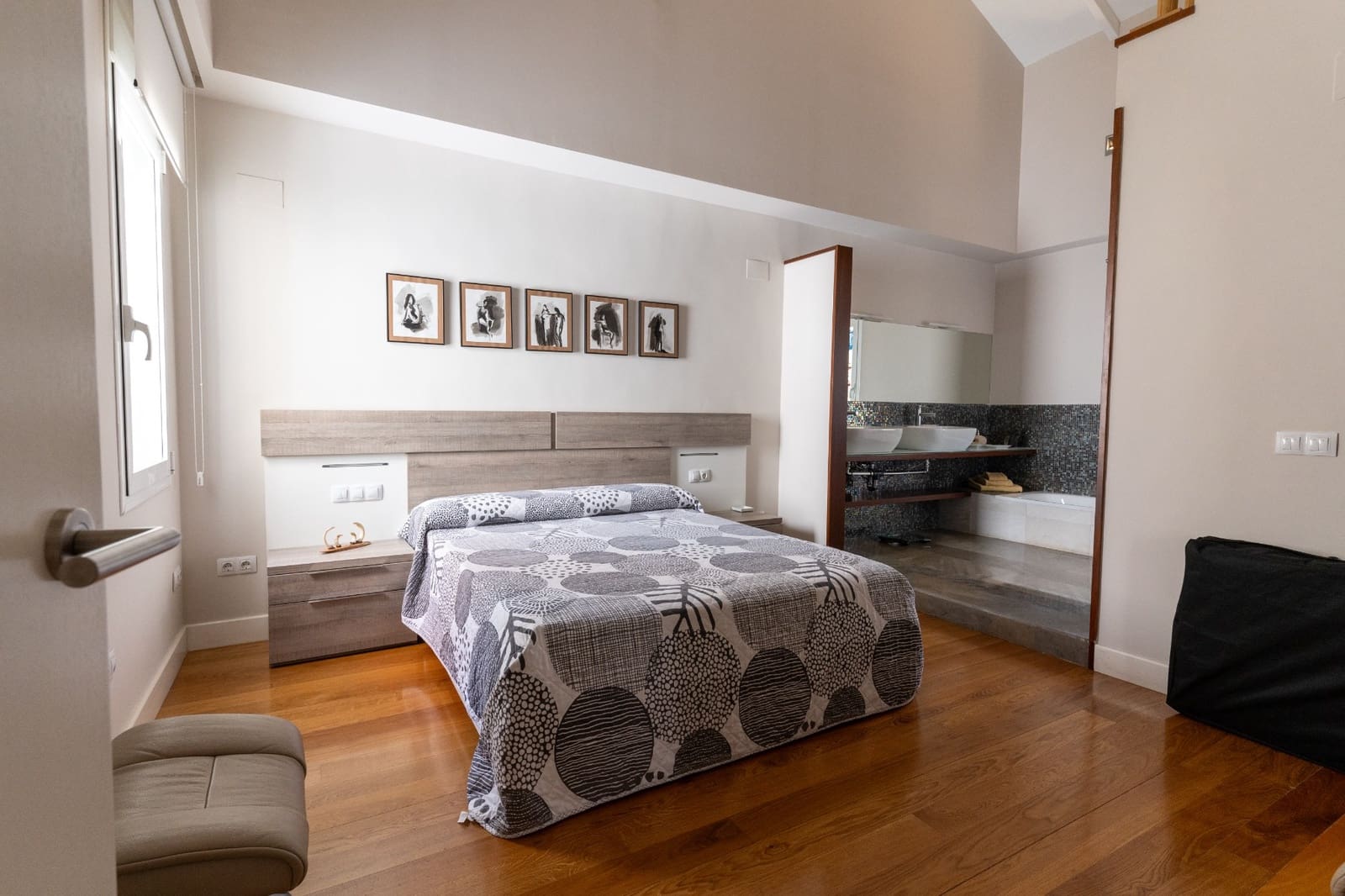 3 chambre Penthouse à vendre à Alicante ville - 1 350 000 € (Ref: 9651361)