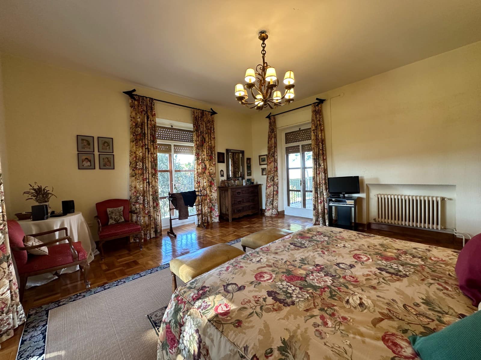 15 makuuhuone Maalaistalo myytävänä paikassa Cieza mukana uima-altaan 
autotalli - 1 300 000 € (Ref: 9654231)