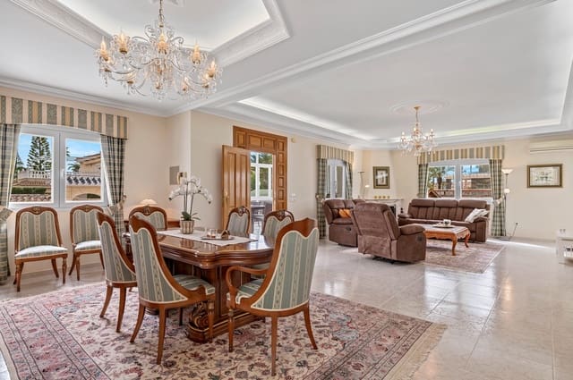 4 sypialnia Willa na sprzedaż w Ciudad Quesada, Rojales z basenem garażem - 750 000 € (Ref: 9658477)