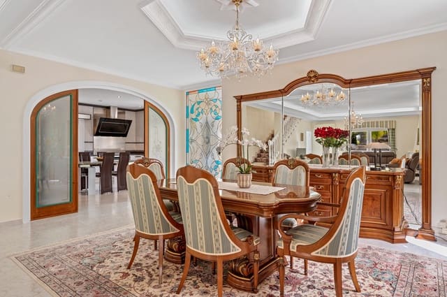 4 sypialnia Willa na sprzedaż w Ciudad Quesada, Rojales z basenem garażem - 750 000 € (Ref: 9658477)