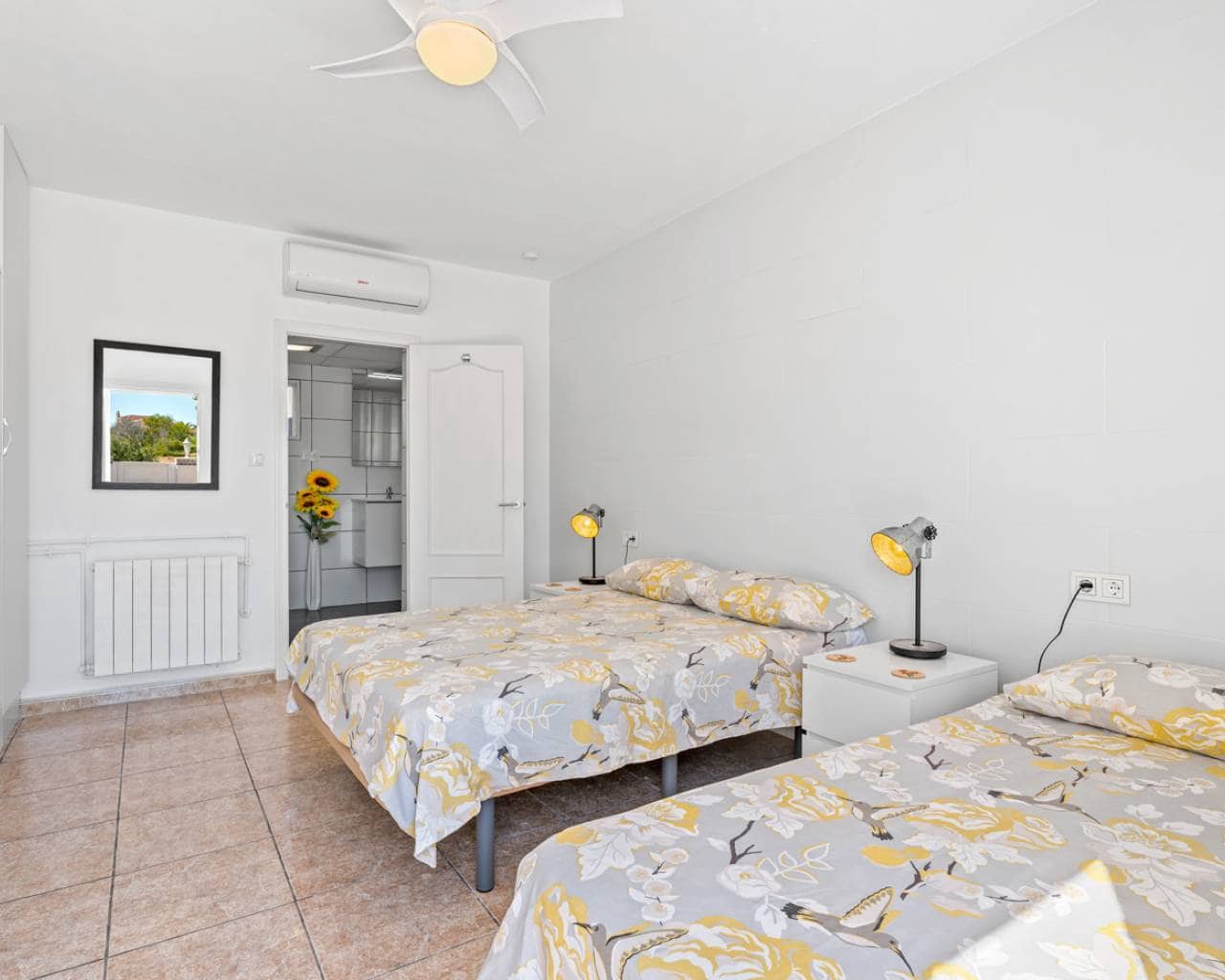 3 sypialnia Willa na sprzedaż w Ciudad Quesada z basenem garażem - 599 950 € (Ref: 9670228)