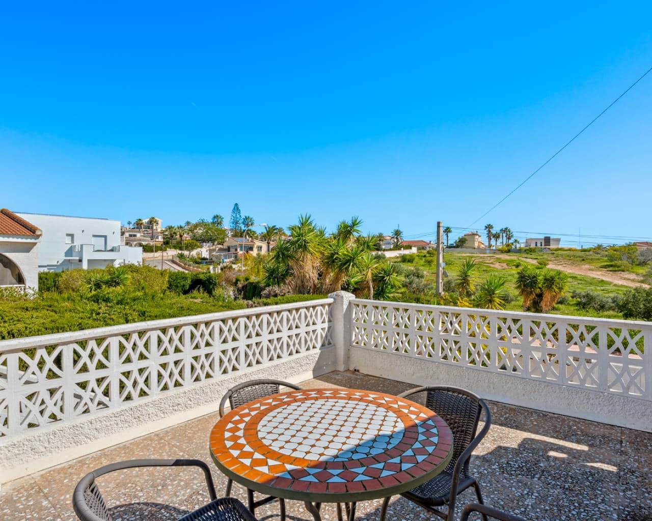 3 sypialnia Willa na sprzedaż w Ciudad Quesada z basenem garażem - 599 950 € (Ref: 9670228)