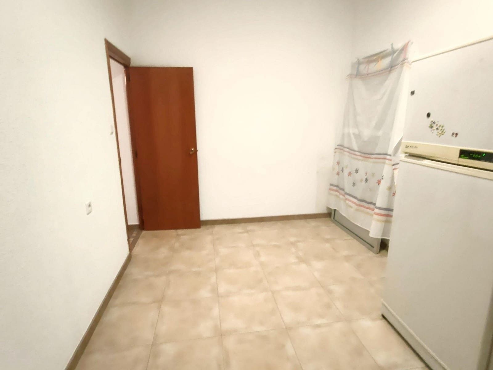 6 bedroom Villa for sale in Aspe with pool - € 360,000 (Ref: 9670230)