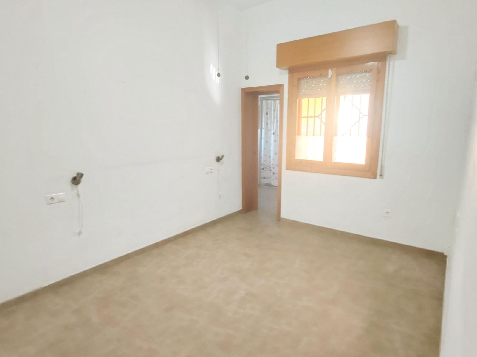 6 bedroom Villa for sale in Aspe with pool - € 360,000 (Ref: 9670230)