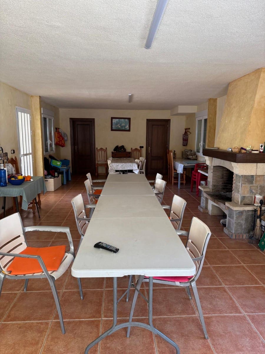 Villa te koop in La Marina met zwembad - € 840.000 (Ref: 9670233)