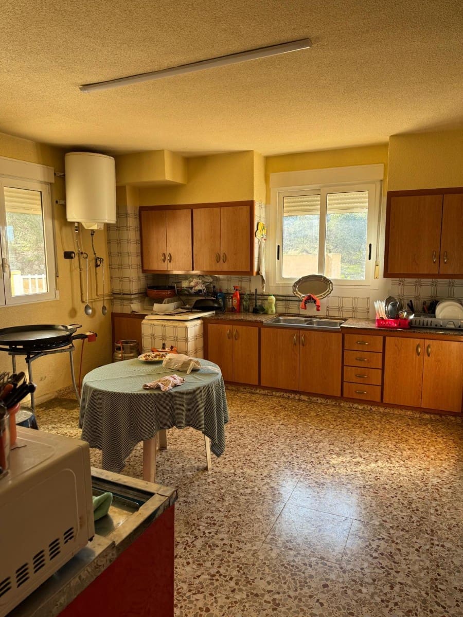 Villa te koop in La Marina met zwembad - € 840.000 (Ref: 9670233)