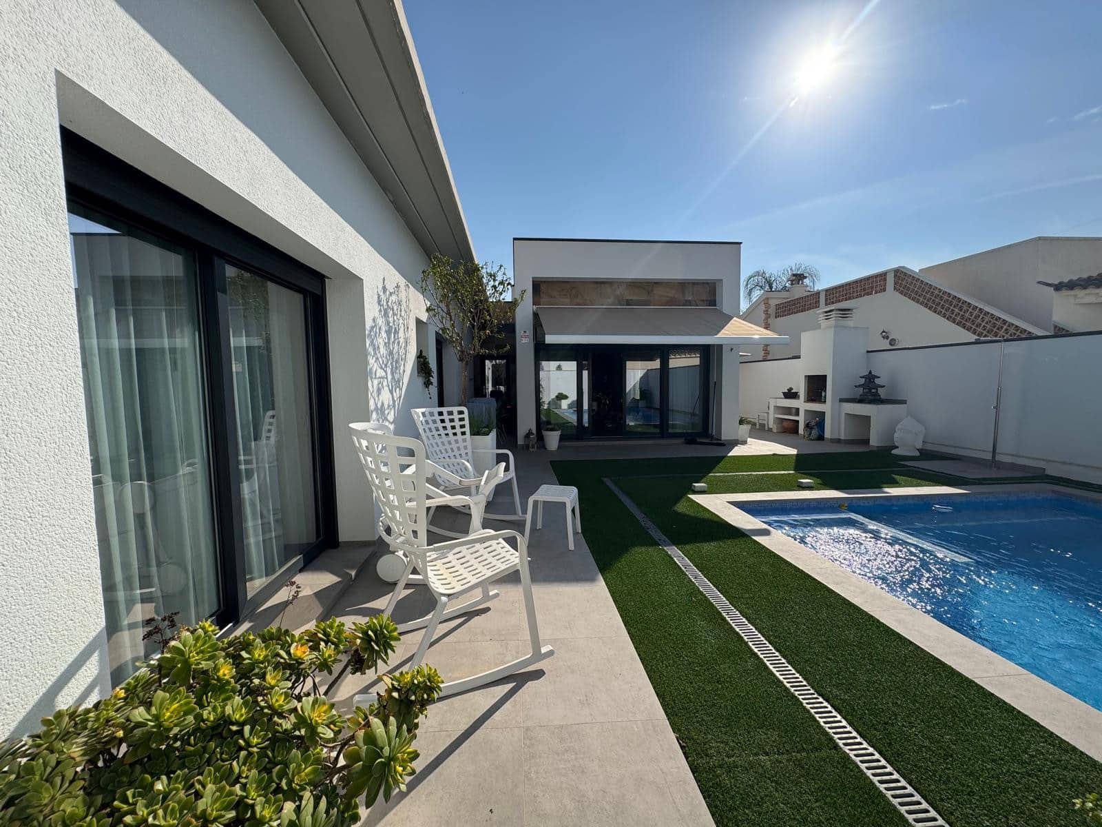 3 Zimmer Villa zu verkaufen in Formentera del Segura mit Pool - 543.000 € (Ref: 9670235)