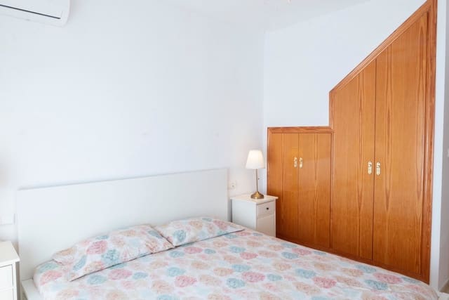 4 quarto Casa em Banda para venda em Santiago de la Ribera, San Javier com piscina garagem - 274 600 € (Ref: 9670240)