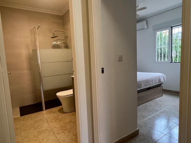 2 Zimmer Villa zu verkaufen in Ciudad Quesada, Rojales mit Pool - 210.000 € (Ref: 9670246)