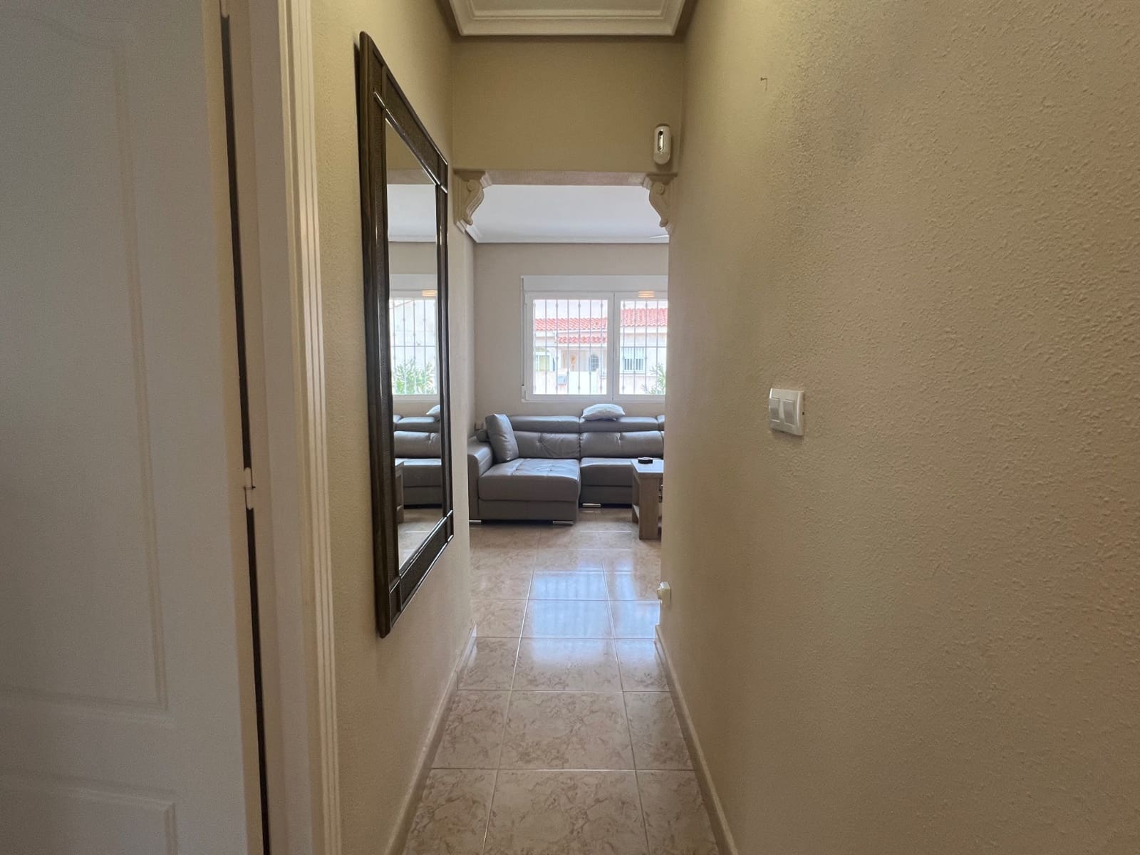 2 Zimmer Villa zu verkaufen in Ciudad Quesada mit Pool - 210.000 € (Ref: 9670246)