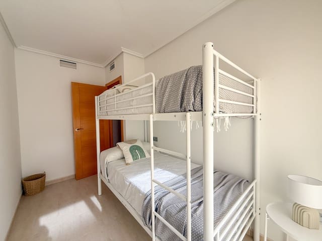 2 bedroom Beach Apartment for sale in Casco Antiguo, Aguilas - € 181,000 (Ref: 9670255)