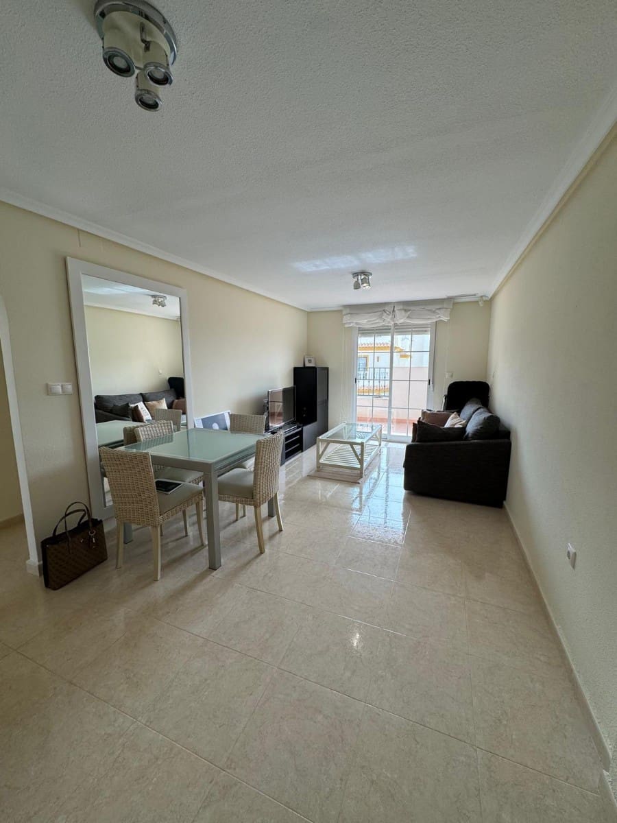 2 Zimmer Penthouse zu verkaufen in San Fulgencio mit Pool - 165.000 € (Ref: 9670256)