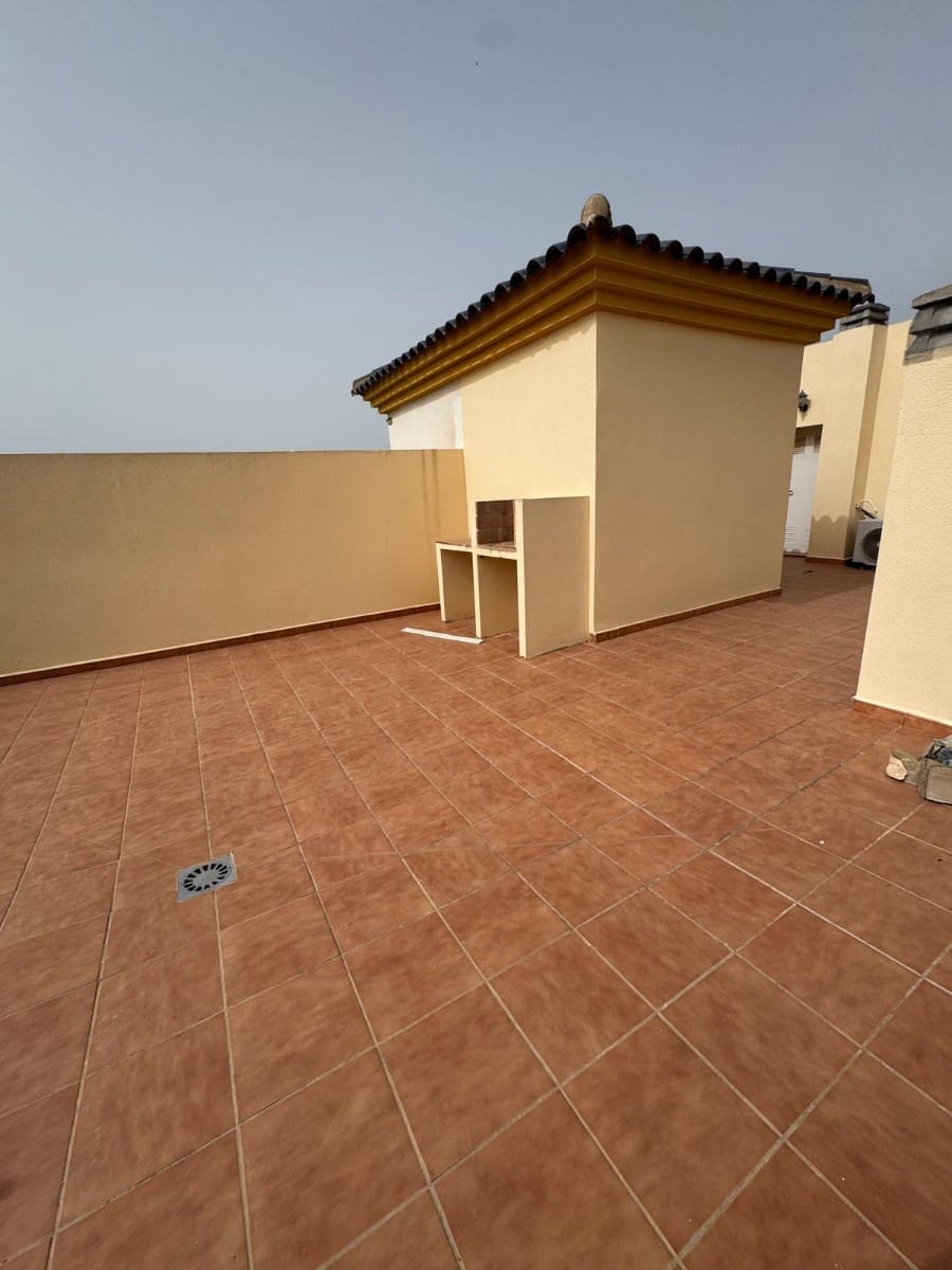 2 Zimmer Penthouse zu verkaufen in San Fulgencio mit Pool - 165.000 € (Ref: 9670256)