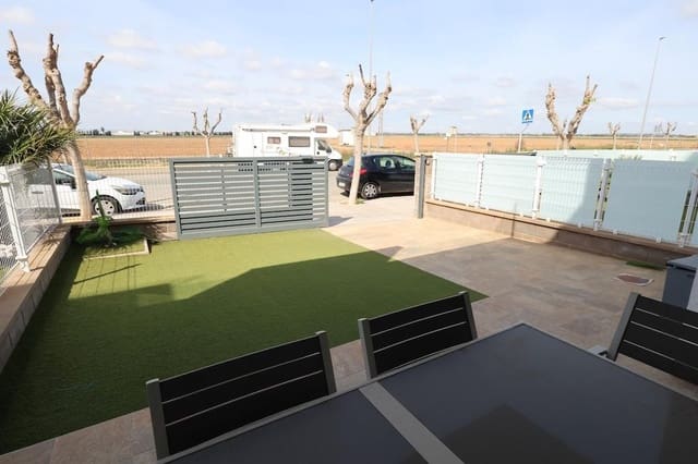 2 sovrum Bungalow till salu i Pilar de la Horadada ciudad, Pilar de la Horadada med pool garage - 212 000 € (Ref: 9677013)