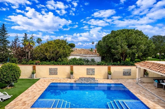 6 sovrum Villa till salu i Cabo Roig, Orihuela med pool garage - 799 000 € (Ref: 9679620)