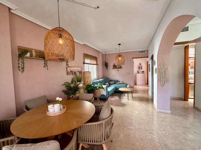 3 chambre Villa/Maison à vendre à El Raso, Guardamar del Segura avec piscine - 220 000 € (Ref: 9679622)