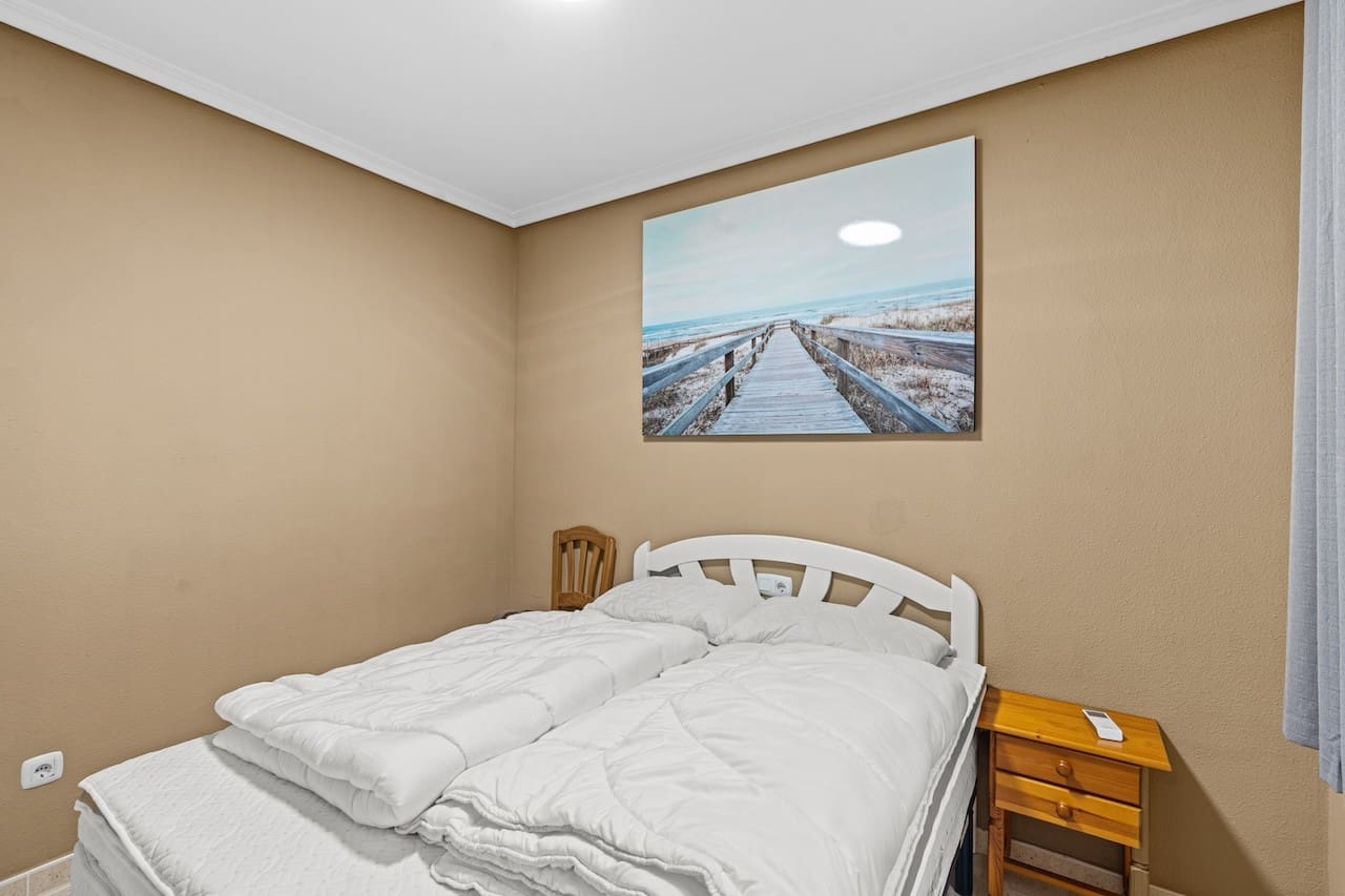 2 Zimmer Strandapartment zu verkaufen in Gran Alacant mit Pool Garage - 249.000 € (Ref: 9679624)