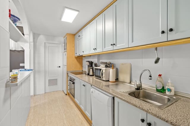 2 Zimmer Strandapartment zu verkaufen in Novamar - Mediterráneo, Santa Pola mit Pool Garage - 249.000 € (Ref: 9679624)