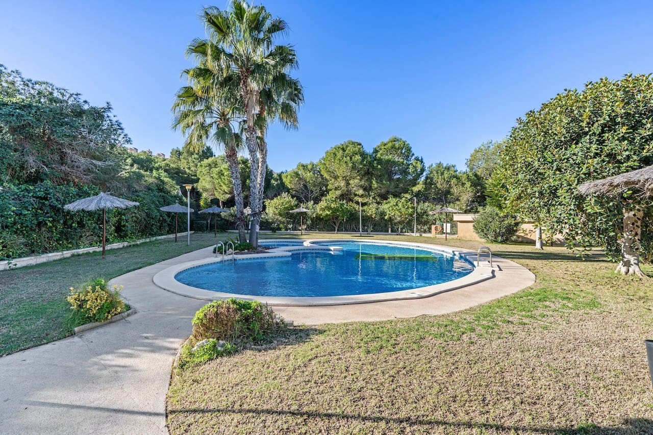 2 Zimmer Strandapartment zu verkaufen in Gran Alacant mit Pool Garage - 249.000 € (Ref: 9679624)