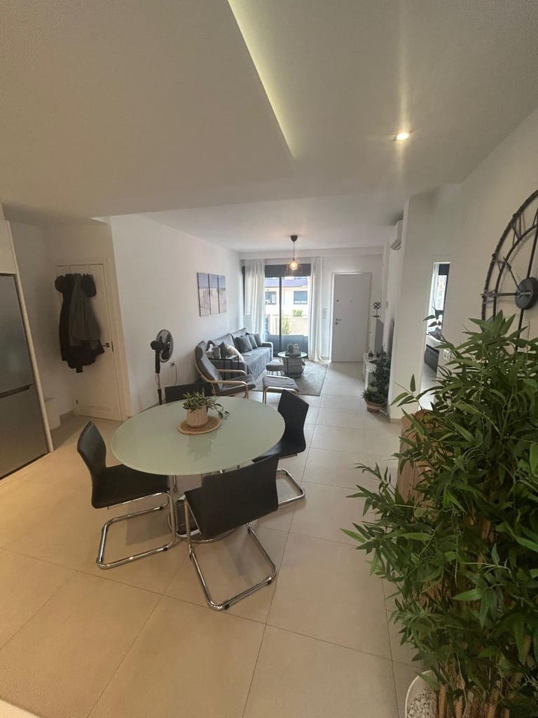 2 bedroom Townhouse for sale in Torre de la Horadada with pool - € 290,000 (Ref: 9679625)