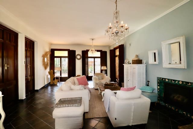 6 bedroom Finca/Country House for sale in Rojales with pool garage - € 619,000 (Ref: 9686212)