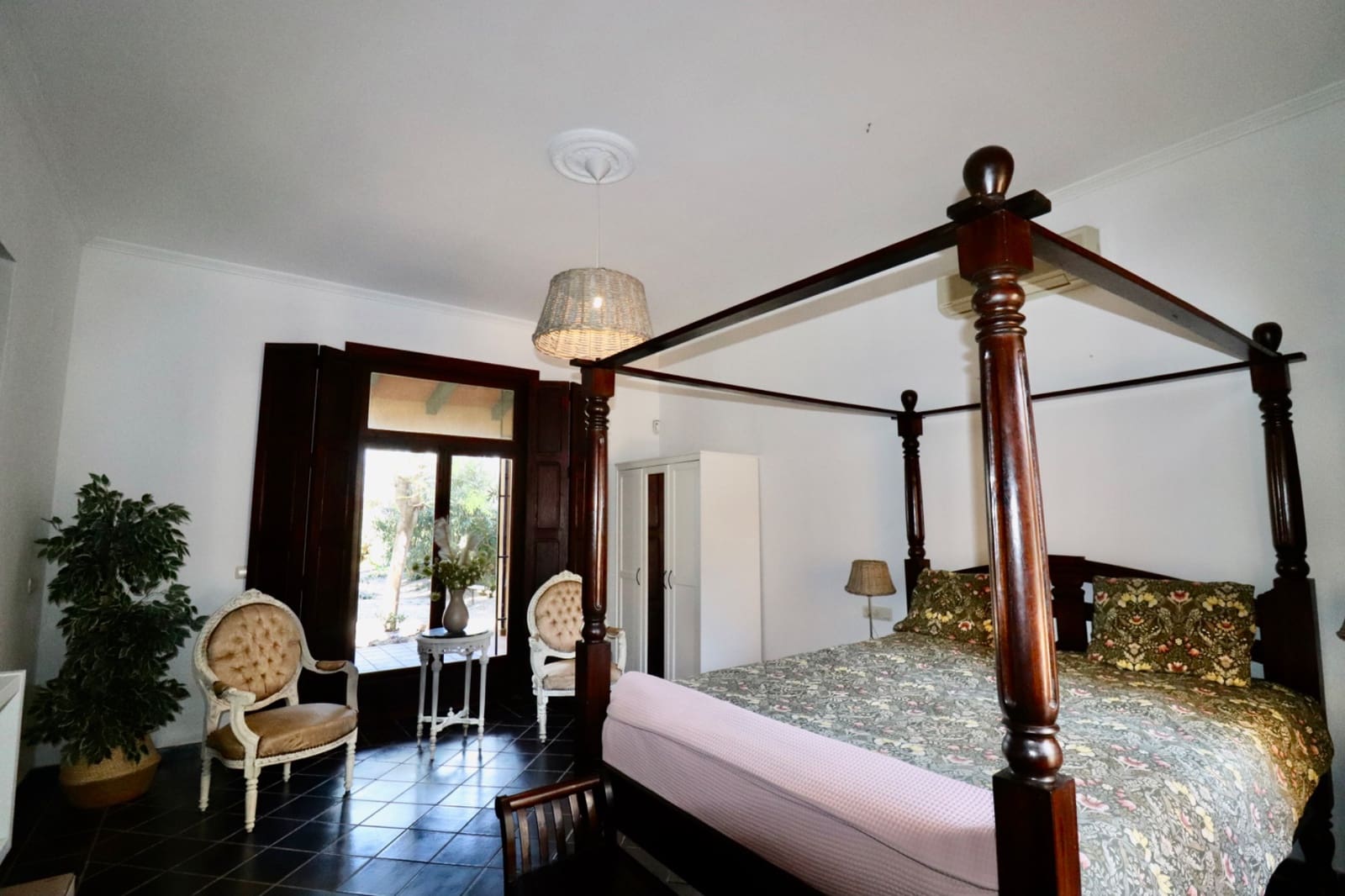 6 bedroom Finca/Country House for sale in Rojales with pool garage - € 619,000 (Ref: 9686212)