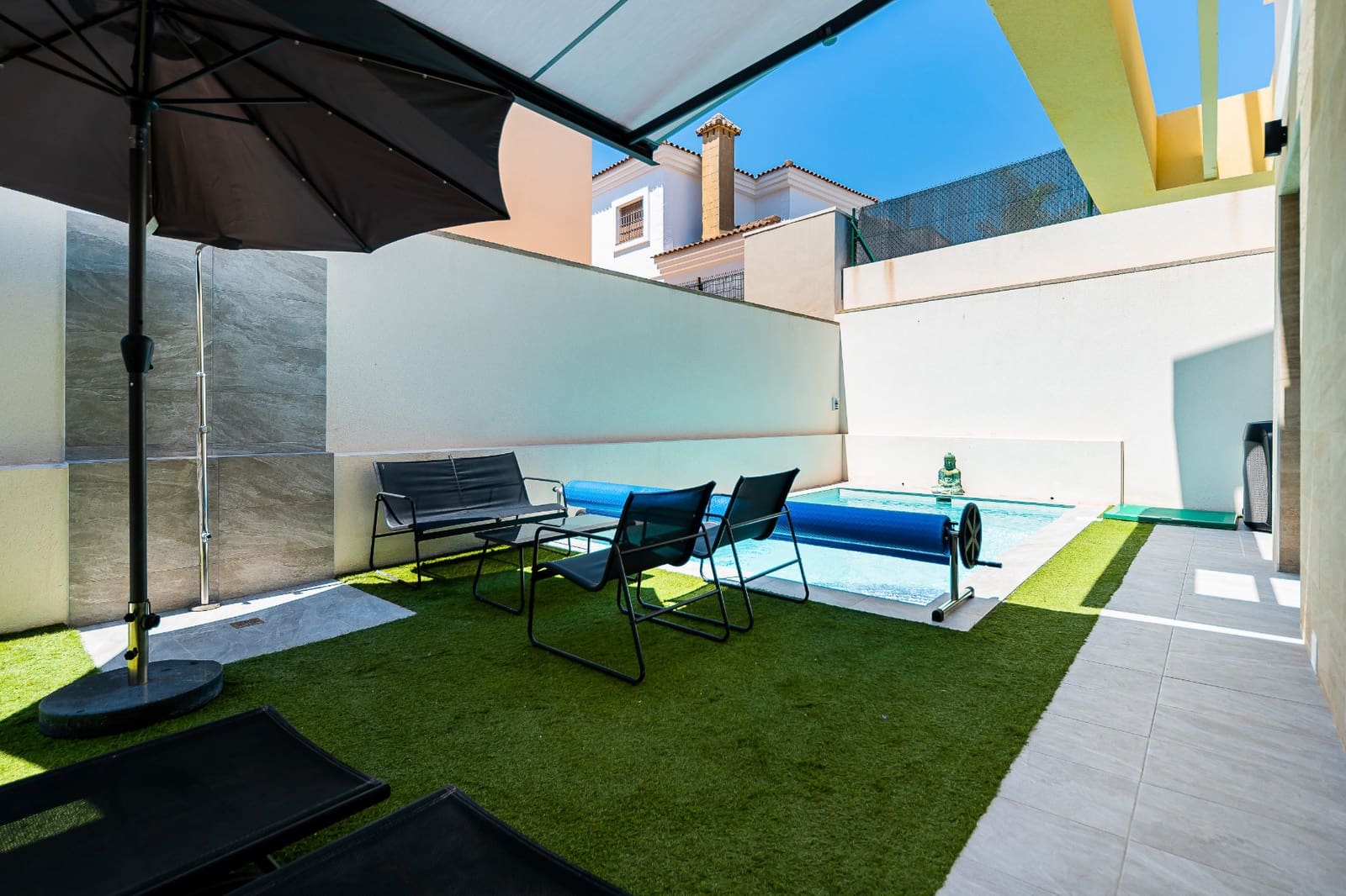 3 bedroom Villa for sale in Los Montesinos with pool - € 449,000 (Ref: 9690340)