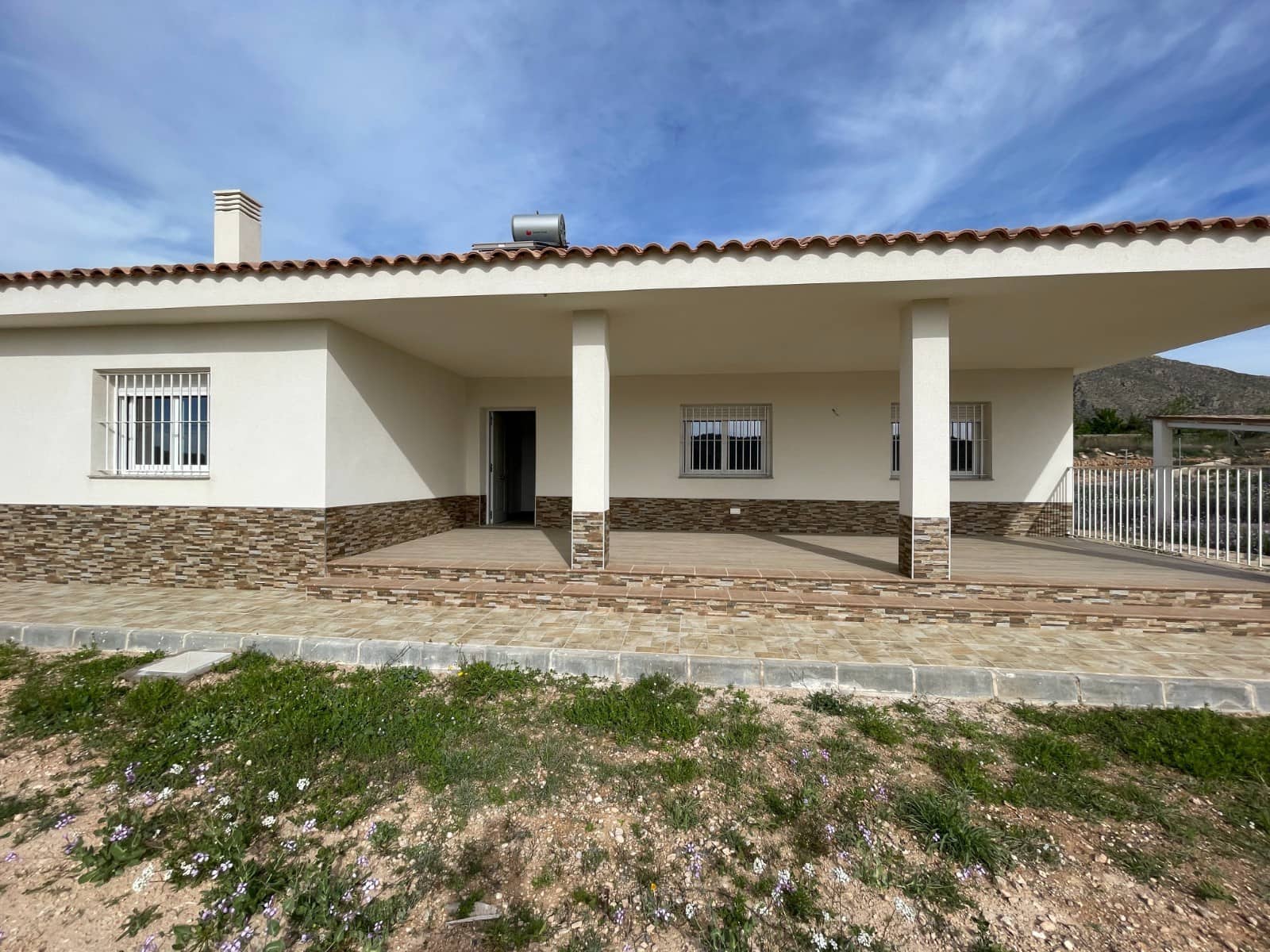 3 makuuhuone Huvila myytävänä paikassa Macisvenda - 303 000 € (Ref: 9694089)