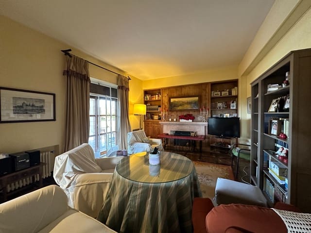 15 chambre Finca/Maison de Campagne à vendre à Cieza avec piscine garage - 1 300 000 € (Ref: 9694899)