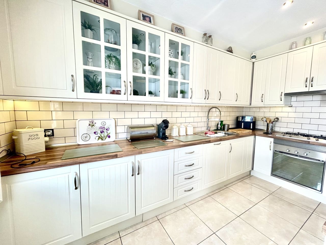 2 camera da letto Villa in vendita in Villamartin con piscina - 390.000 € (Rif: 9760133)