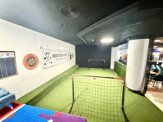 Local Commercial à vendre à San Miguel de Salinas - 99 950 € (Ref: 9760135)