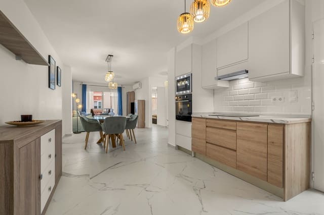 3 quarto Apartamento de Praia para venda em Playa del Cura, Torrevieja com garagem - 289 000 € (Ref: 9760142)