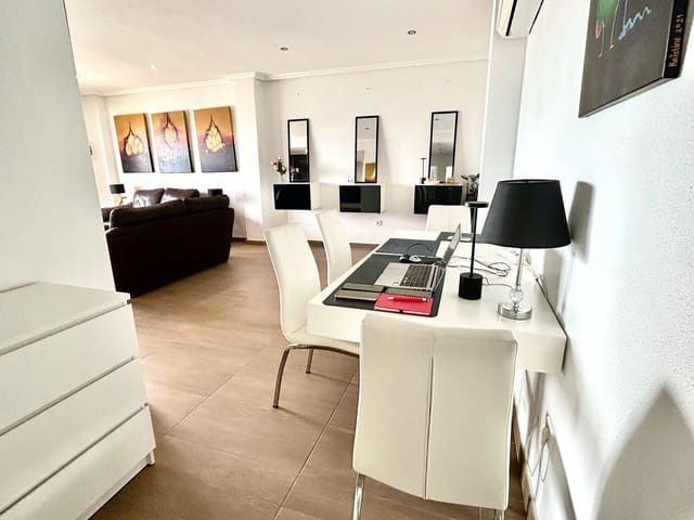 2 slaapkamer Penthouse te koop in Campoamor, Orihuela met zwembad garage - € 195.000 (Ref: 9760156)