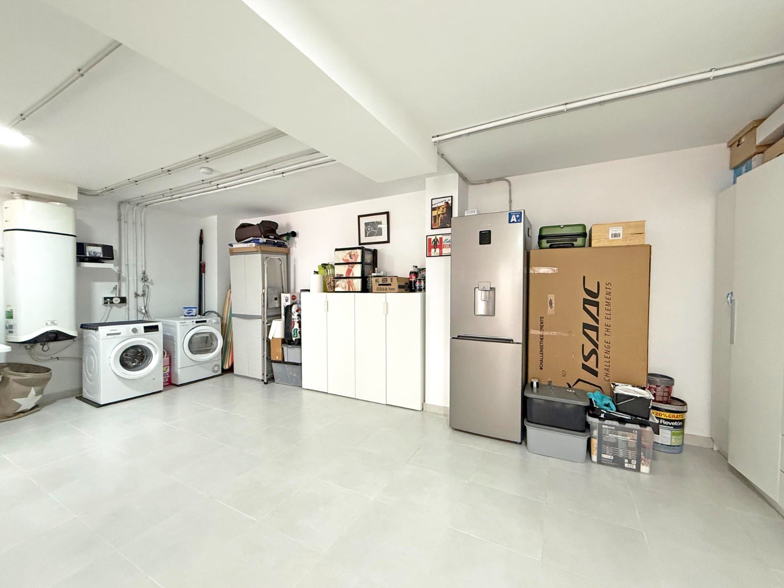 3 makuuhuone Huvila myytävänä paikassa Villamartin mukana uima-altaan - 495 000 € (Ref: 9761692)