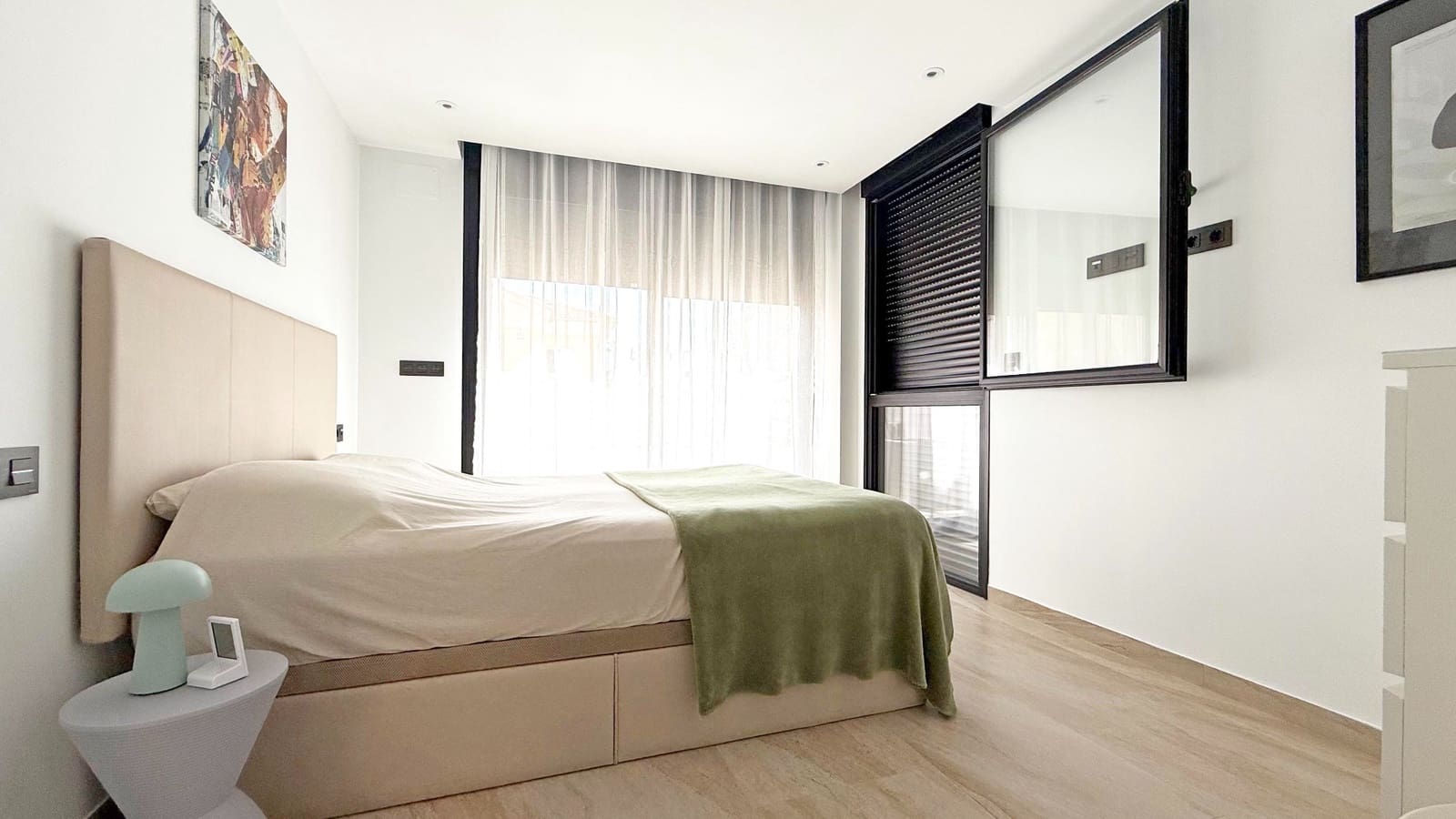 3 makuuhuone Huvila myytävänä paikassa Villamartin mukana uima-altaan - 495 000 € (Ref: 9761692)