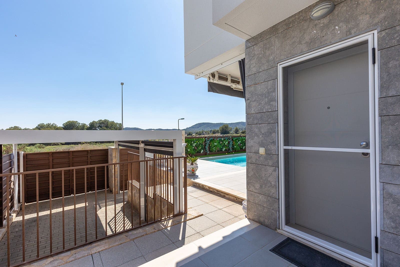 3 soveværelse Villa til salg i Vistabella med swimmingpool - € 419.500 (Ref: 9761694)