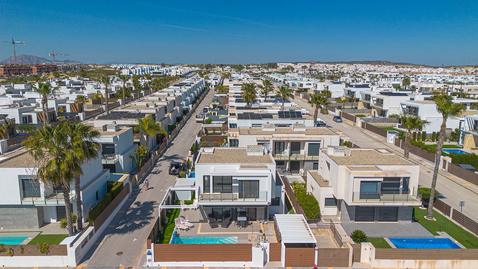 3 soveværelse Villa til salg i Vistabella med swimmingpool - € 419.500 (Ref: 9761694)