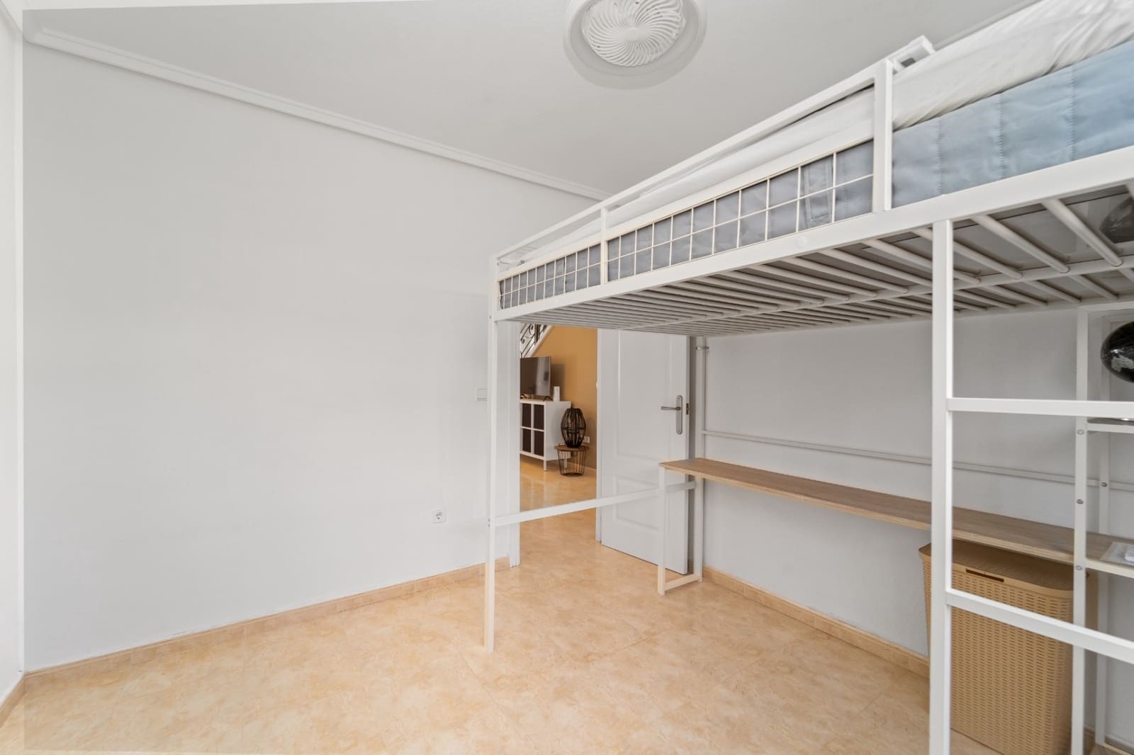 3 makuuhuone Omakotitalo myytävänä paikassa Ciudad Quesada mukana uima-altaan - 240 000 € (Ref: 9761697)