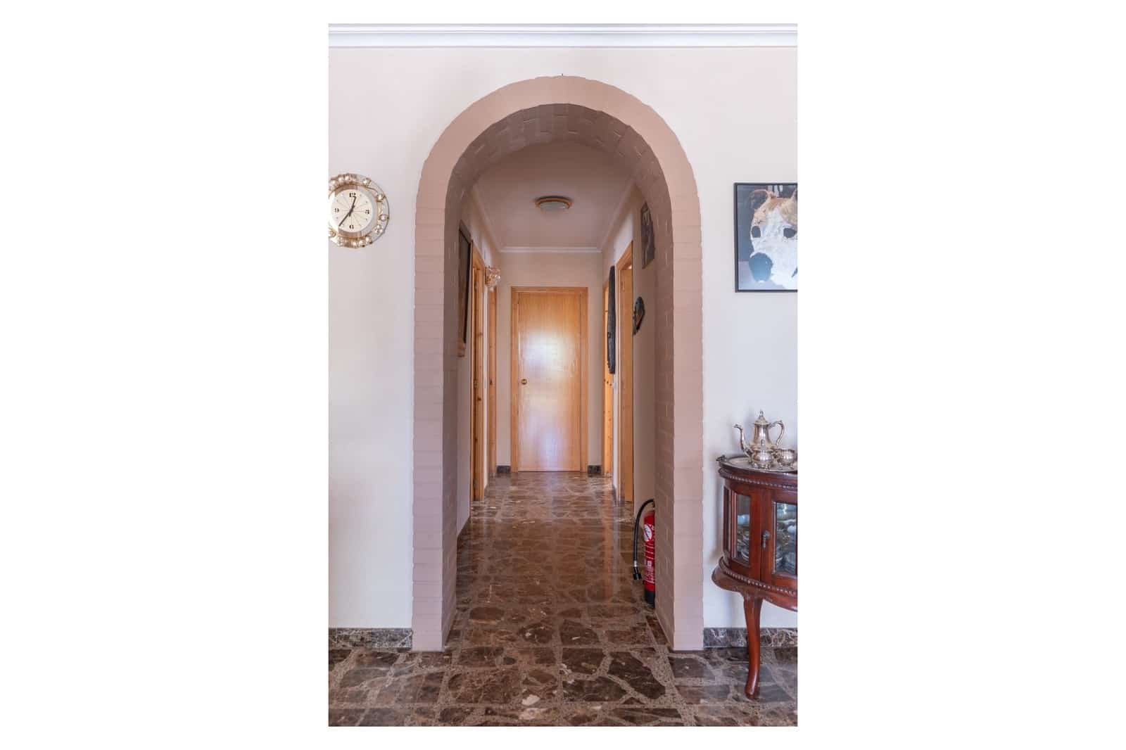 11 makuuhuone Maalaistalo myytävänä paikassa Bocairent mukana uima-altaan - 399 950 € (Ref: 9765035)